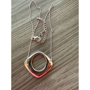 Women's Unbranded Silver Tone Geometric Pendant Necklace One Size